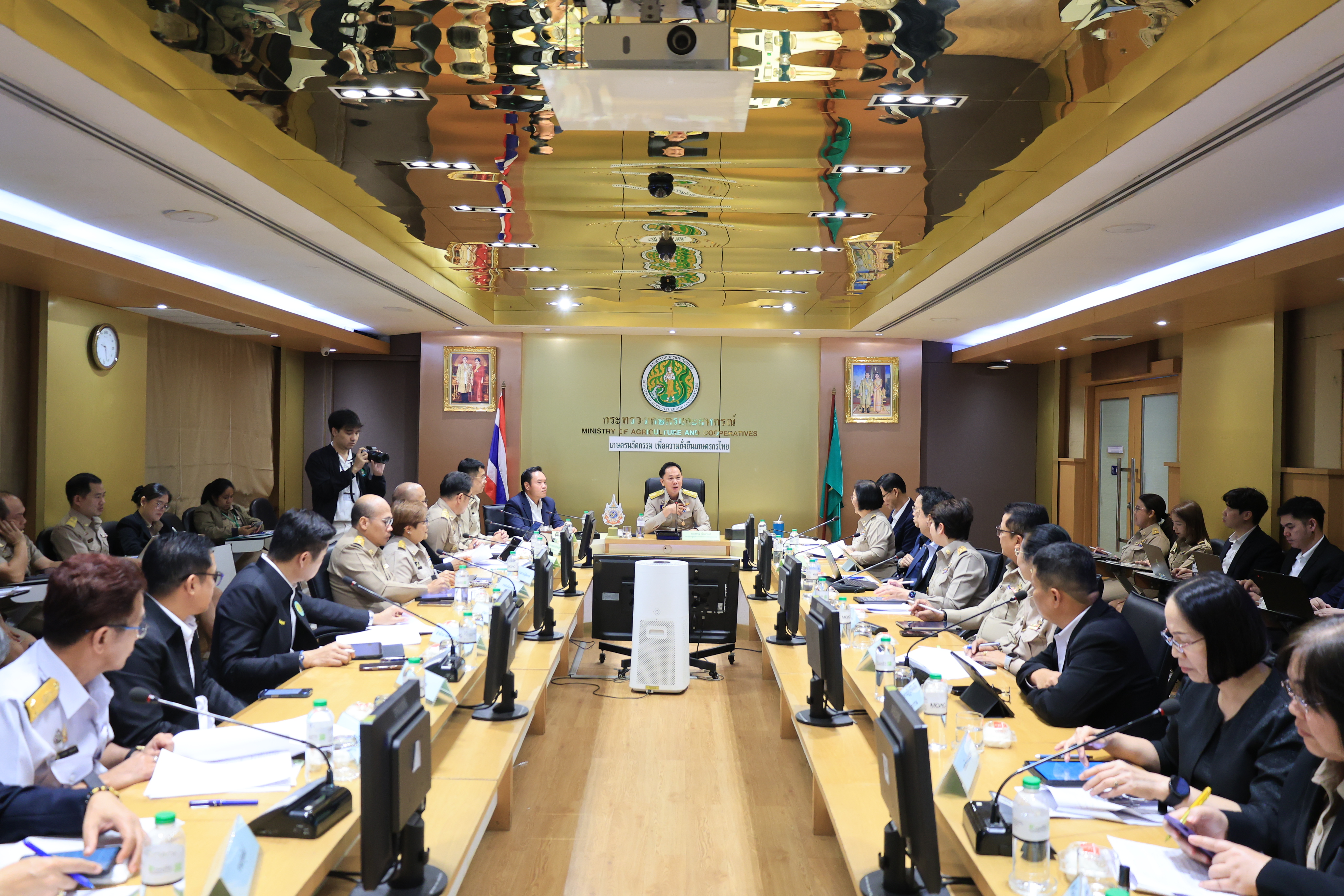title - ส.ป.ก. ร่วมประชุมคณะกรรมการนโยบายและกำกับดูแลเทคโนโลยีสารสนเทศและปัญญาประดิษฐ์ของกระทรวงเกษตรและสหกรณ์ ครั้งที่ 1/2569